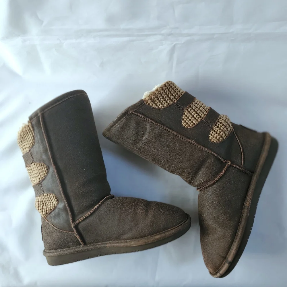 Bearpaw Brown suede distressed boots AS IS
